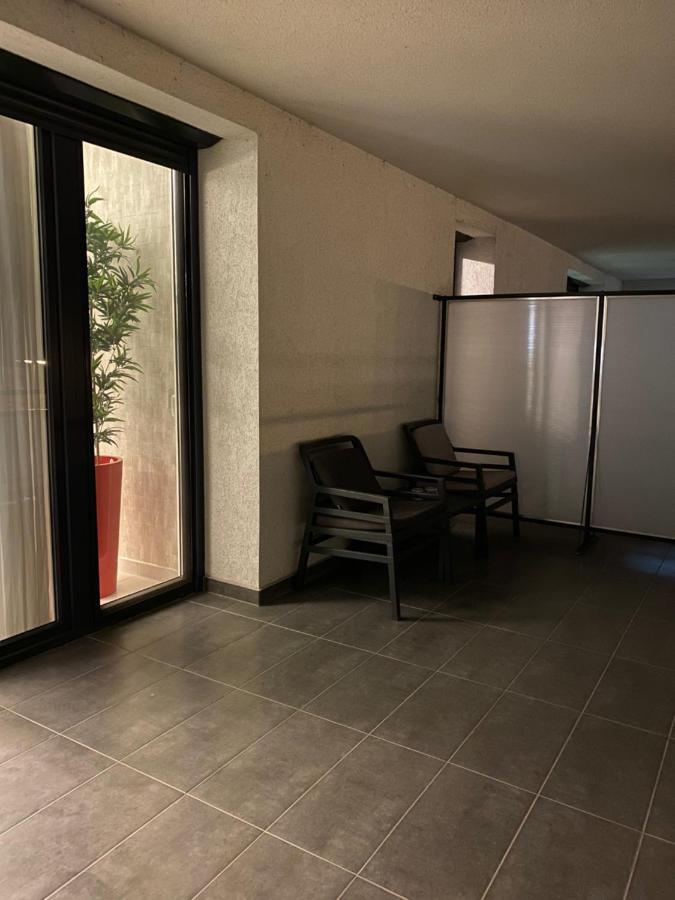 Parizsi Udvar I. Apartment Debrecen Ngoại thất bức ảnh