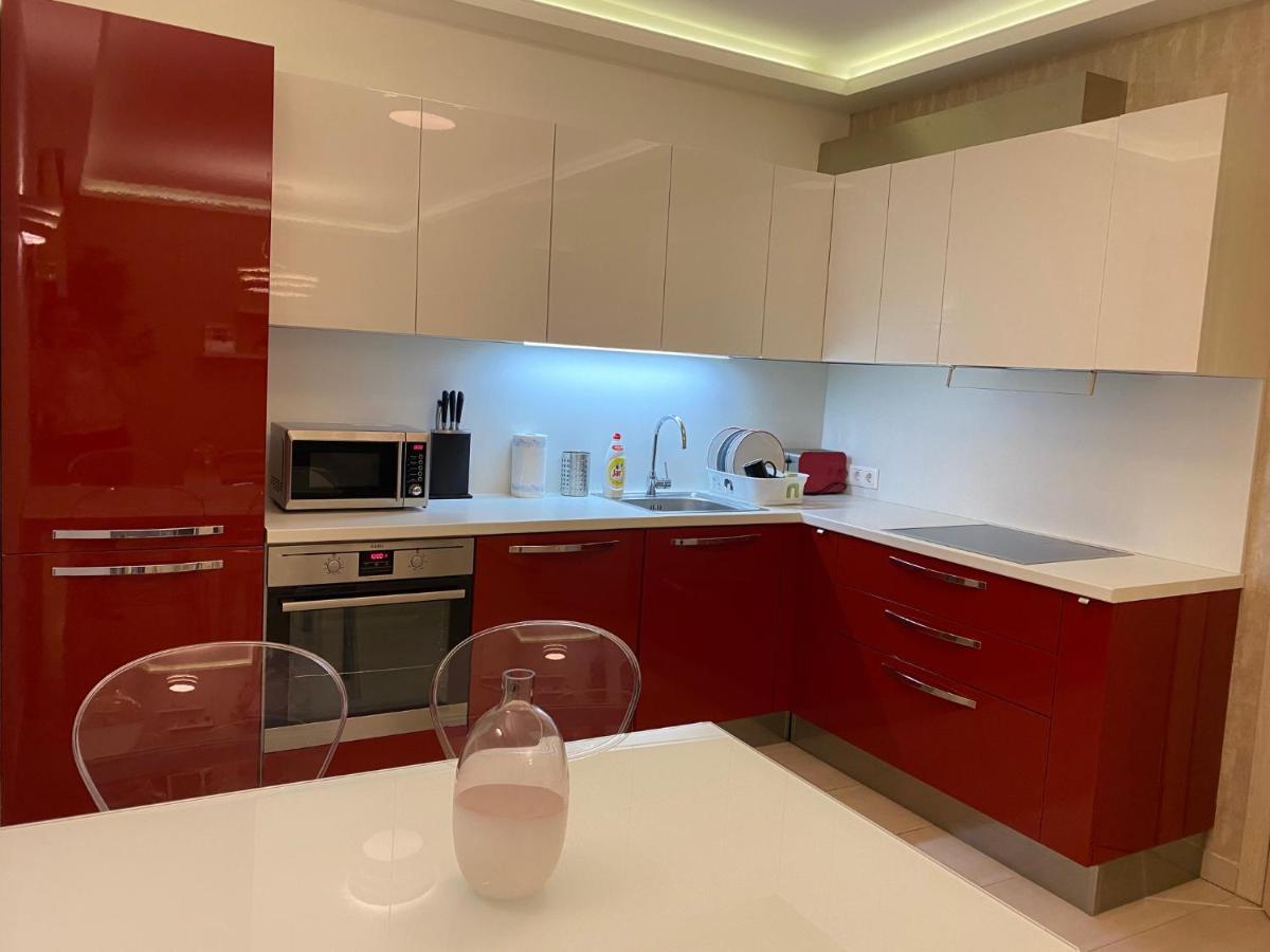 Parizsi Udvar I. Apartment Debrecen Ngoại thất bức ảnh