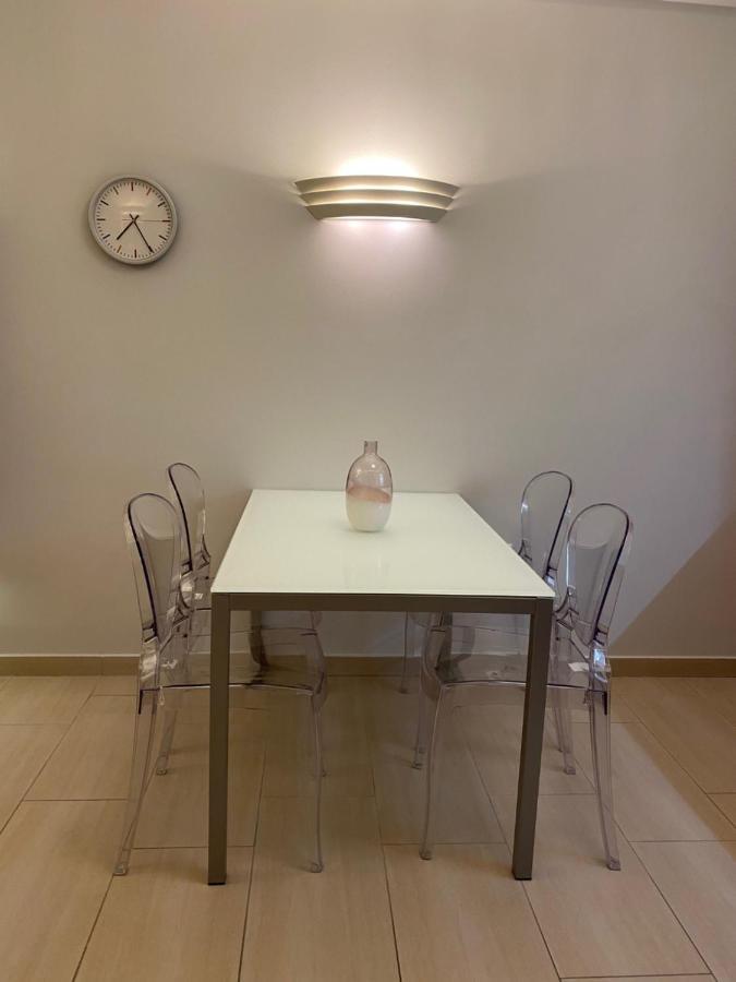 Parizsi Udvar I. Apartment Debrecen Ngoại thất bức ảnh